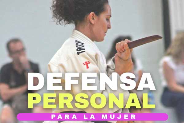 El Centro Multideportivo de la Piscina Climatizada alberga el curso de defensa personal para la mujer